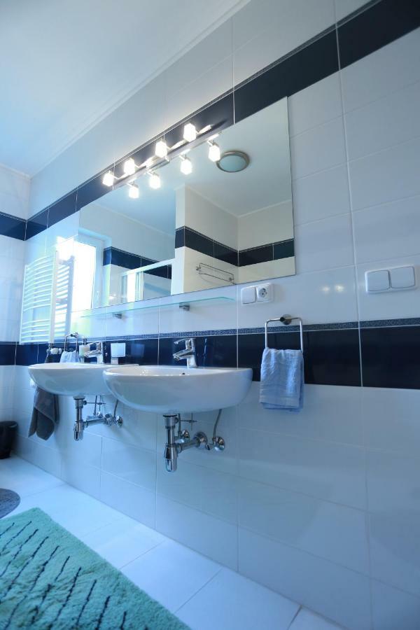 Sentis Hotel อุชโฮรอด ภายนอก รูปภาพ