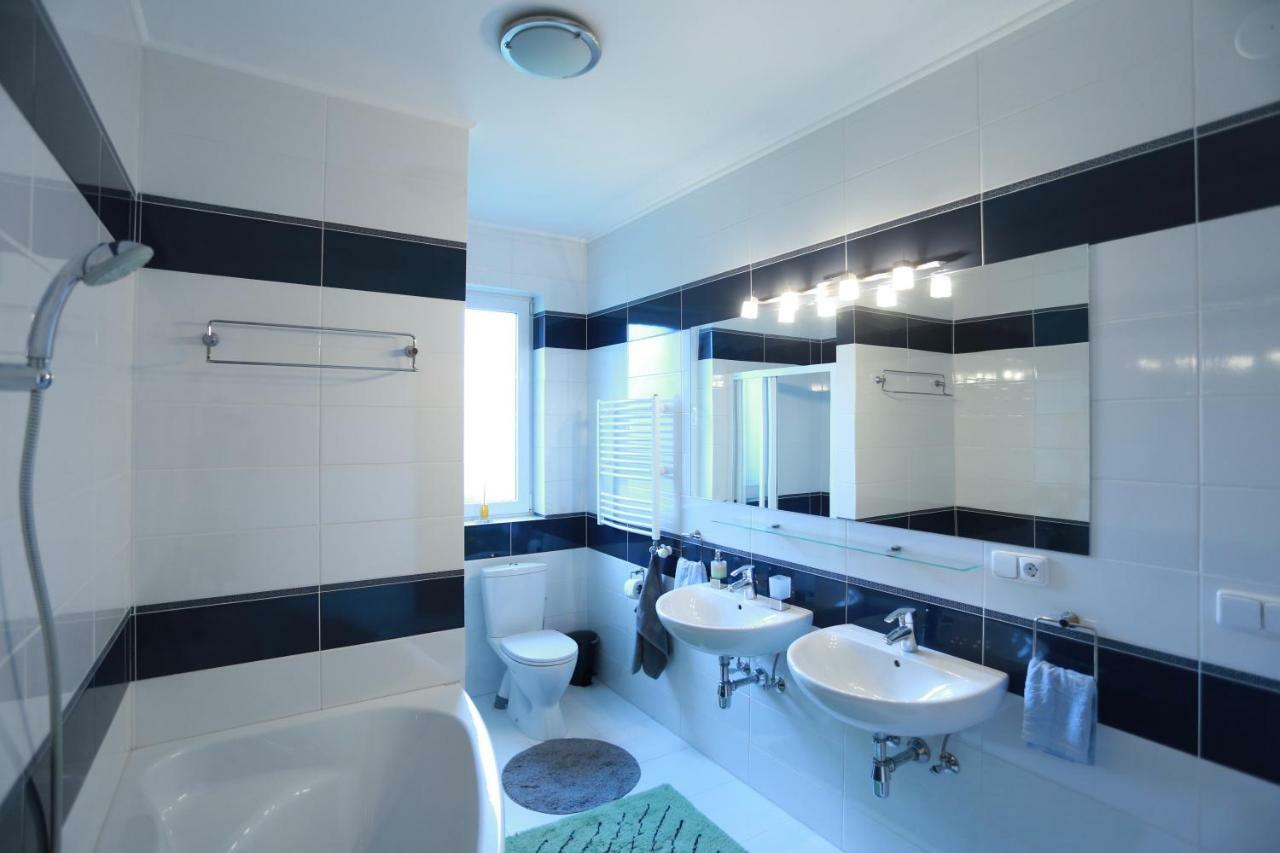 Sentis Hotel อุชโฮรอด ภายนอก รูปภาพ