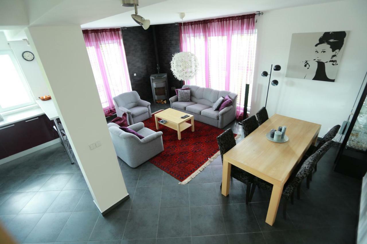 Sentis Hotel อุชโฮรอด ภายนอก รูปภาพ