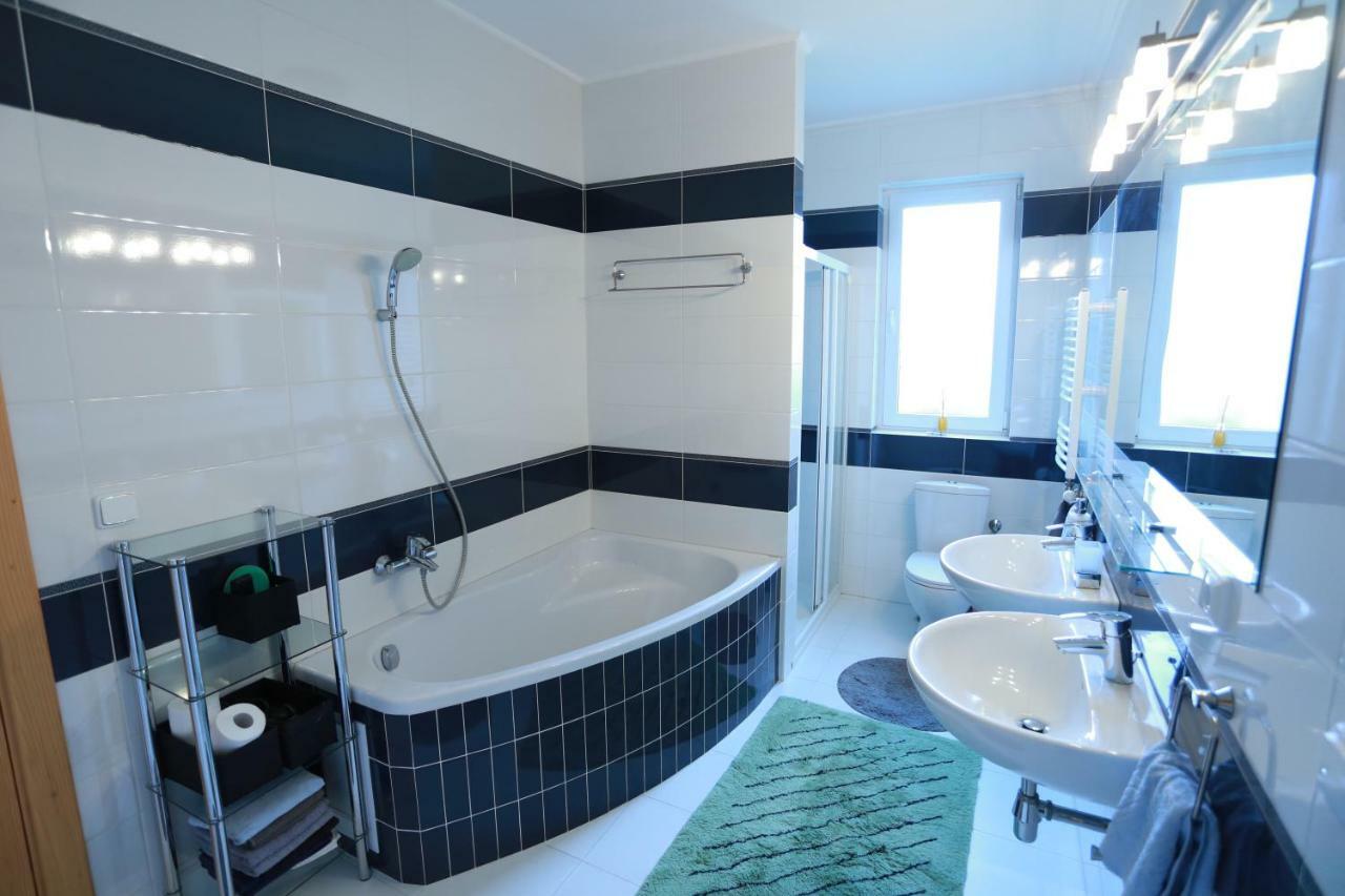 Sentis Hotel อุชโฮรอด ภายนอก รูปภาพ
