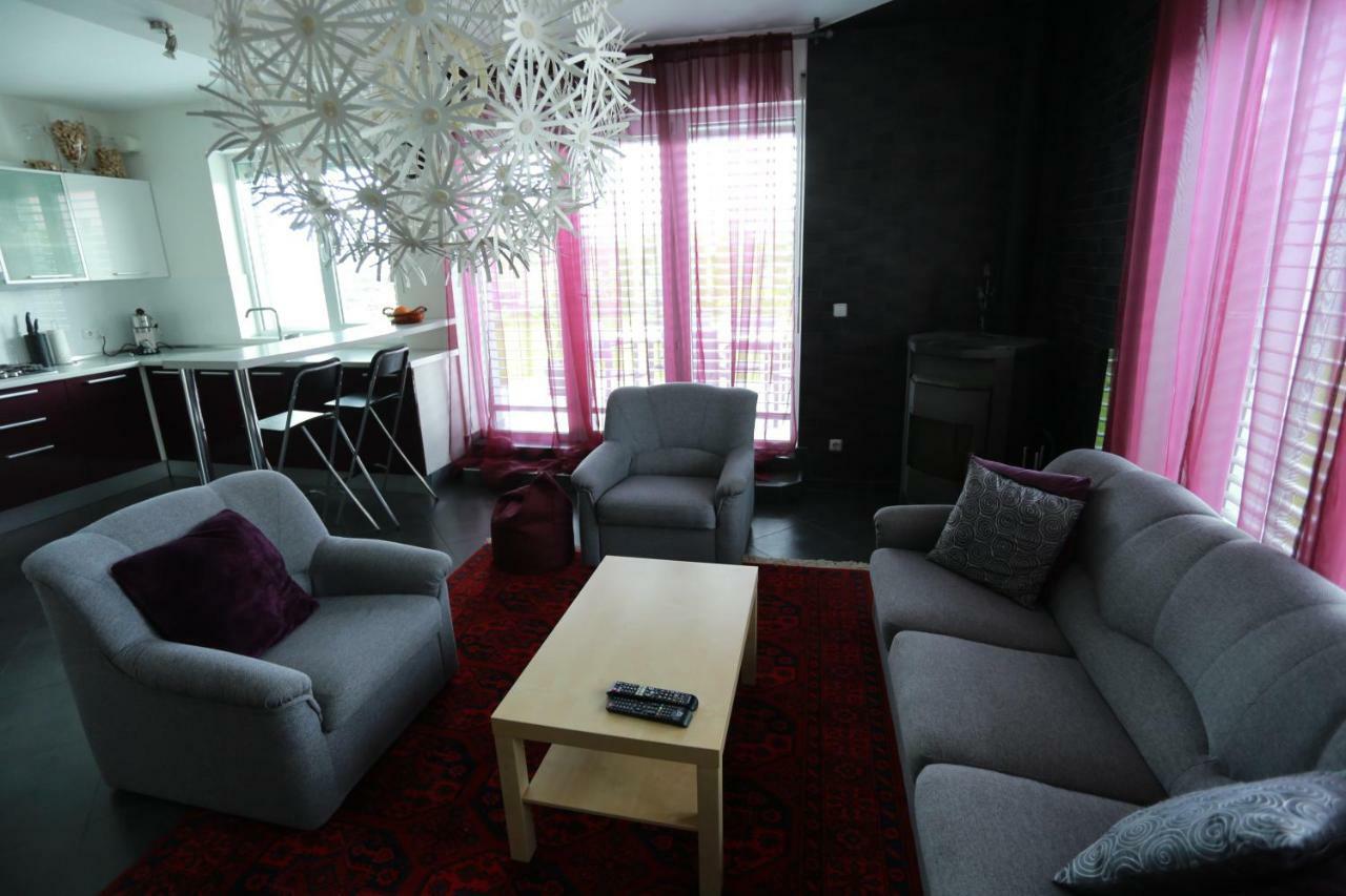 Sentis Hotel อุชโฮรอด ภายนอก รูปภาพ